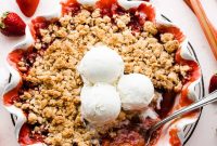 One-Bowl Strawberry Rhubarb Crumble Recipe