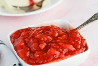 Strawberry Cake Filling Recipe: Fresh, Homemade Strawberry Filling