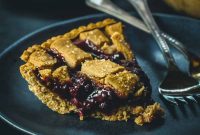 Wild Blackberry Pie Recipe: Rustic Summer Dessert with Fresh Berries