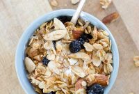 Blueberry Muffin Granola Recipe for Homemade Crunchy Cereal