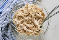 Shredded Chicken in a Crockpot or Instant Pot: Simple Slow‑Cook Recipe
