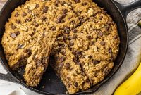 Moist Whole Wheat Banana Bread with Walnuts and Cinnamon