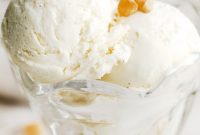 Homemade Vanilla Bean Ice Cream Recipe for Rich, Creamy Flavor