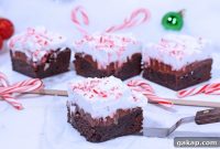 Fudgy Mint Brownies with Rich Chocolate Ganache