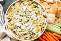 Creamy Spinach and Artichoke Dip Recipe for Entertaining