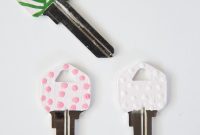 DIY Chic Painted Key Tops: Stylish Ways to Customize Your Keys
