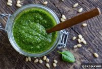 Homemade Basil Pesto Recipe for Fresh, Flavorful Sauce