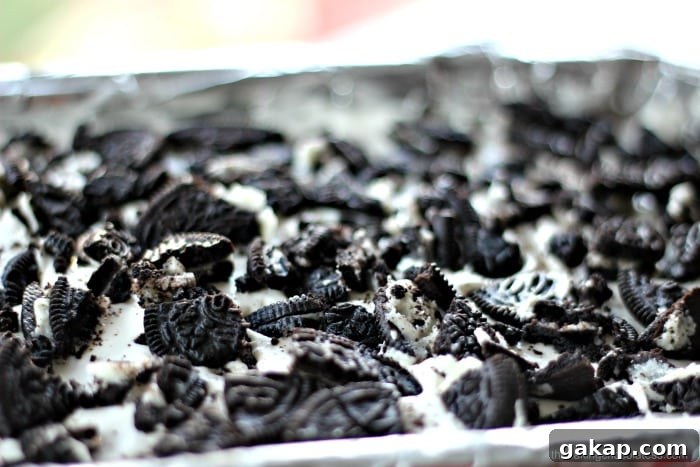 No-Bake Oreo Cheesecake Bars Recipe — Creamy No-Bake Dessert 4 OREO Cheesecake No Bake Bars
