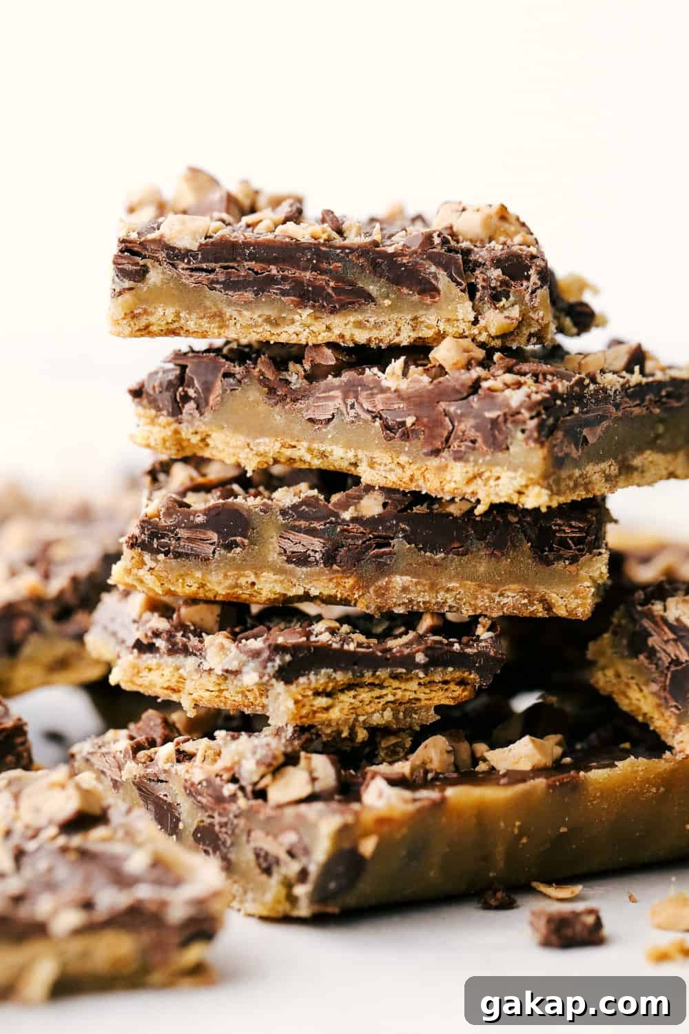Classic Homemade Toffee Recipe: Crispy Almond Butter Toffee 2 img 10417 5