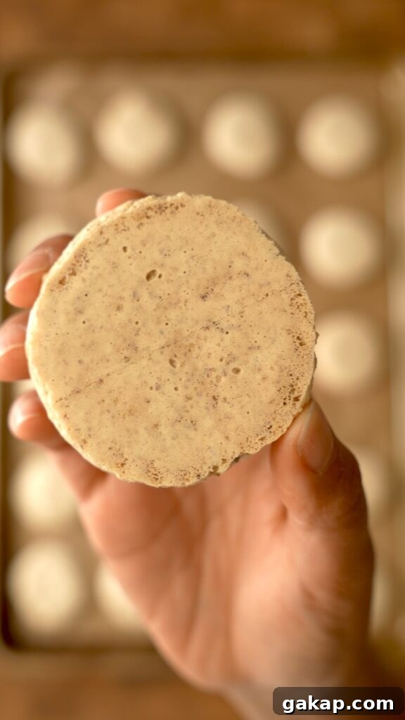 the back of a baked merengue