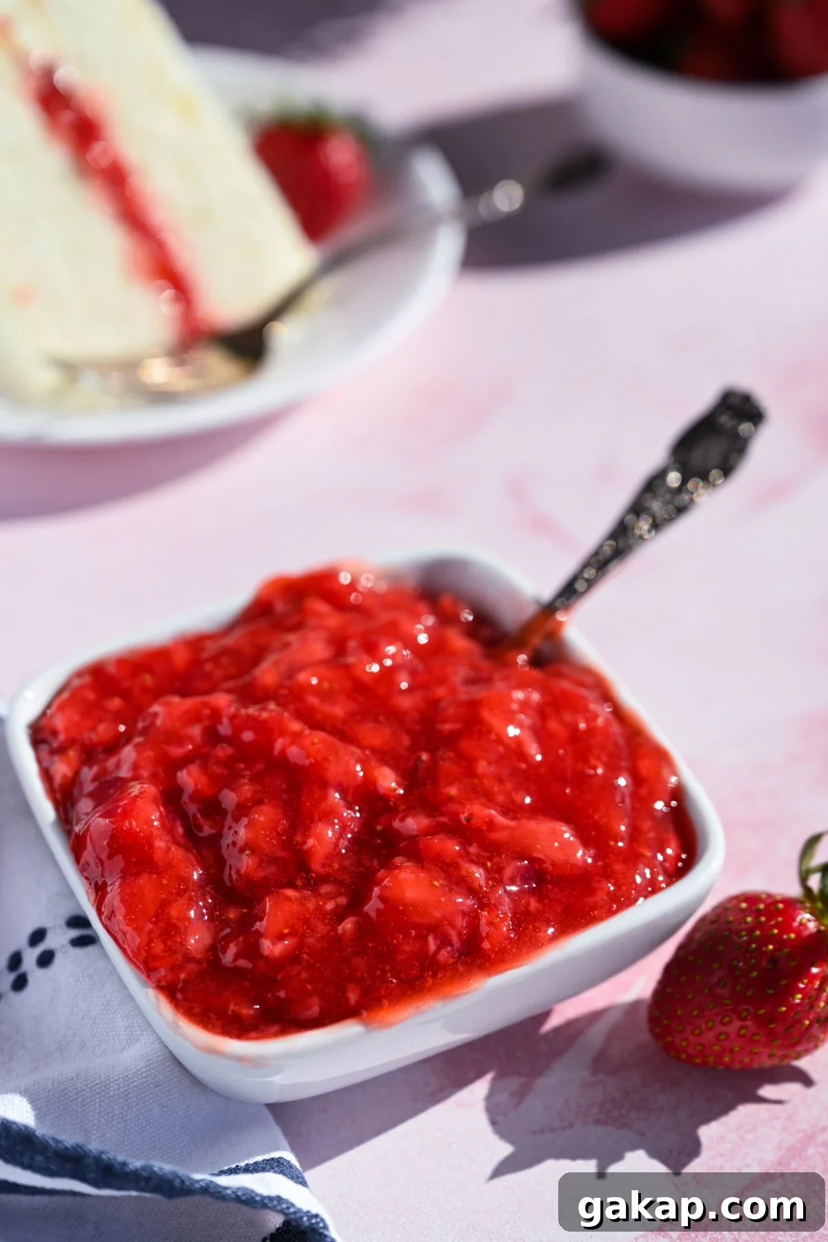 Strawberry Filling for cake.