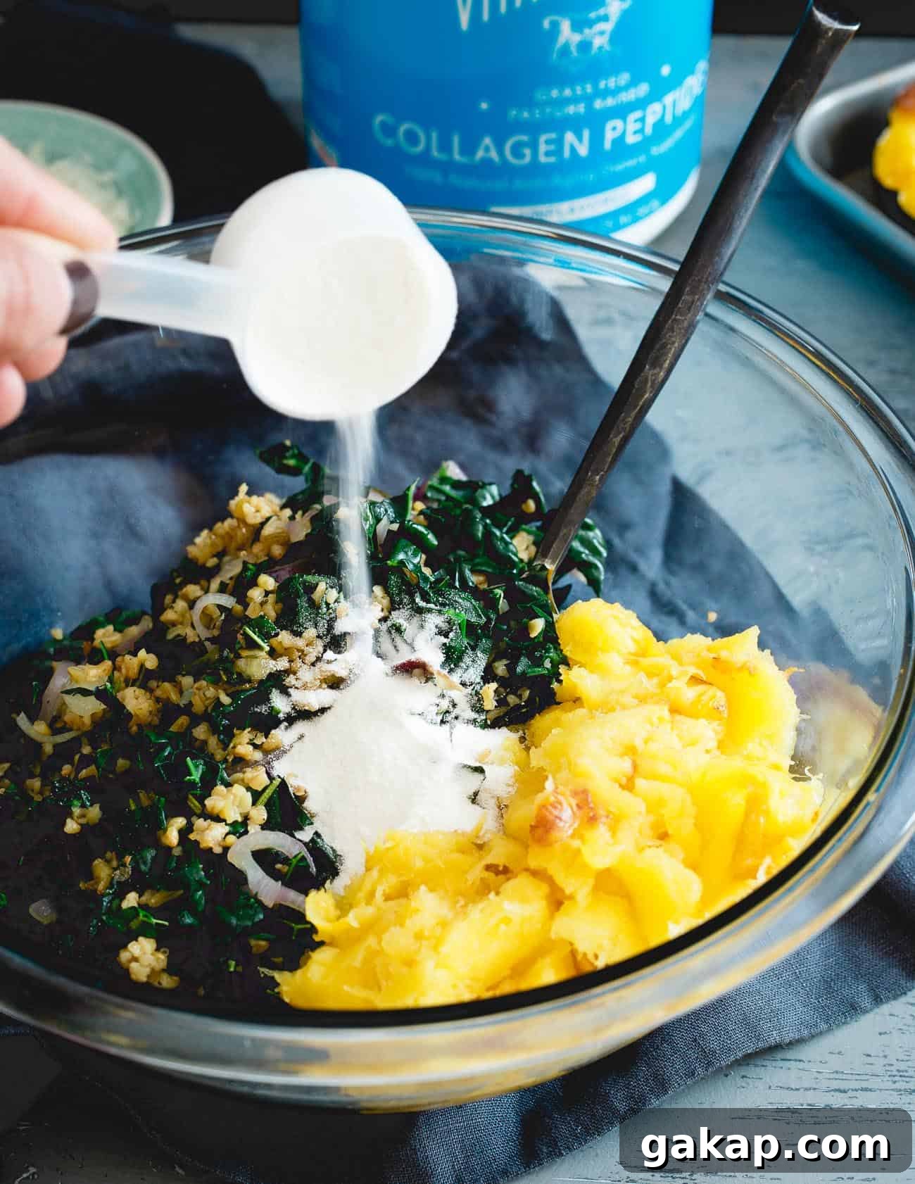 Give your side dish a hidden protein boost with collagen peptides. They're tasteless but add a nice healthy kick to these twice baked acorn squash. Give your side dish a hidden protein boost with collagen peptides. They're tasteless but add a nice healthy kick to these twice baked acorn squash.