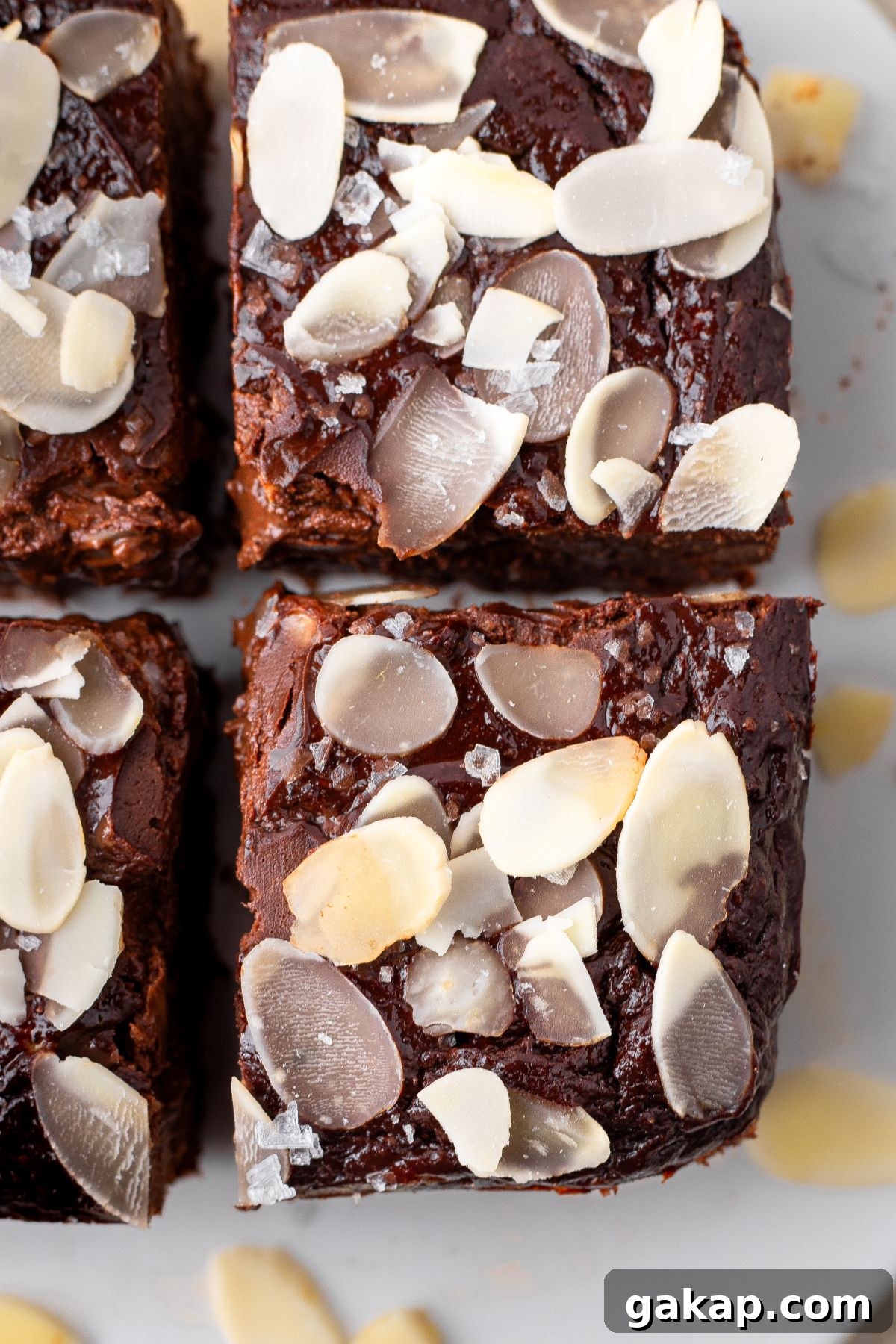 21 Protein-Packed Snacks for Your Next Pool Party 6 Flourless Cottage Cheese Brownies