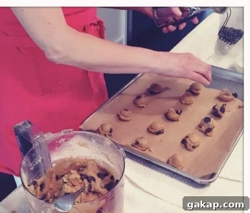 Elana Making Cookies