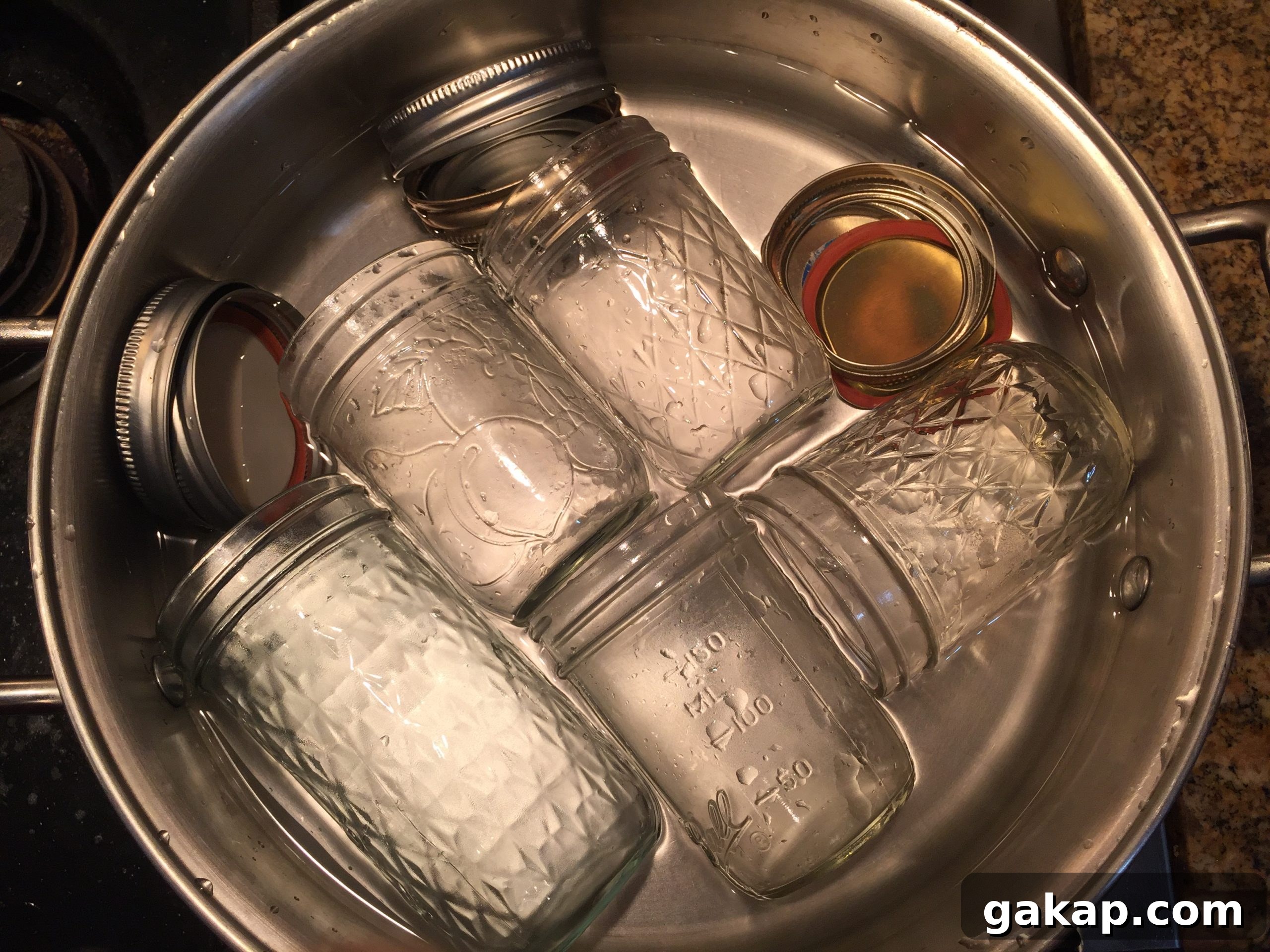 Boil canning jars