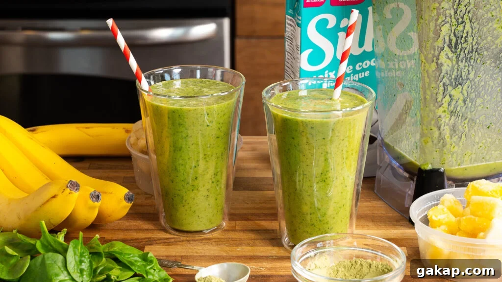 Tropical Green Island Smoothie — Ready in 5 Minutes 9 img 21859 16