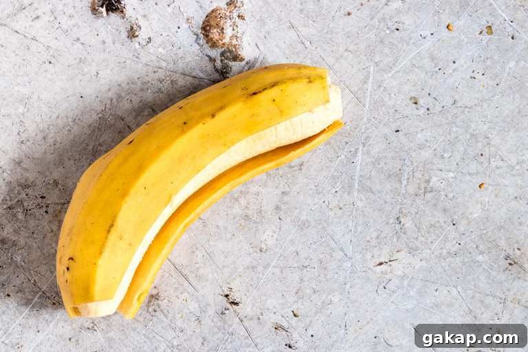 How to peel plantains - recipesfromapantry,com