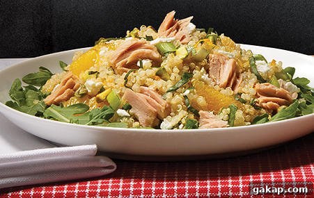 Win the Everyday Gourmet Prize Box Featuring New StarKist Gourmet Selects Tuna 4 GS_Orange_Basil_Quinoa_Salad