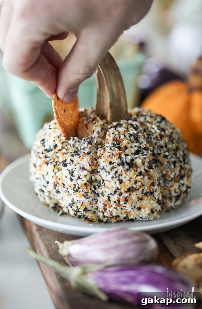 14 Memorable Friendsgiving Recipes Everyone Will Rave About 21 Everything Bagel Cheeseball