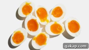 10 Brain-Boosting Foods to Improve Memory and Focus 6 Egg Yolks