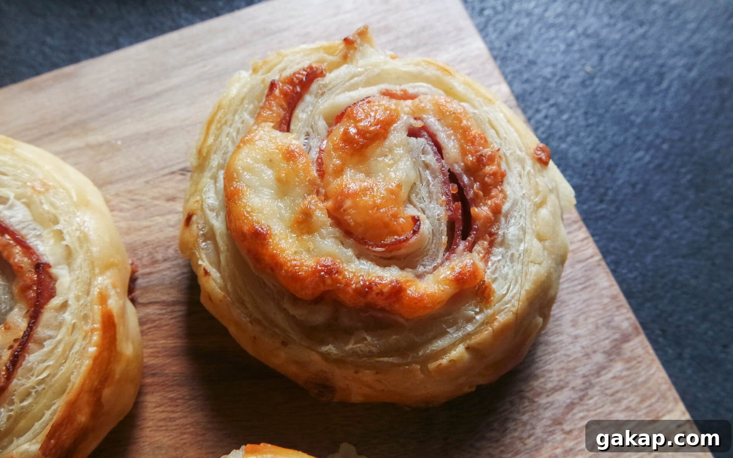 9 Crowd-Pleasing Super Bowl Appetizers and Snack Recipes 6 pigwheels with salami and cheese