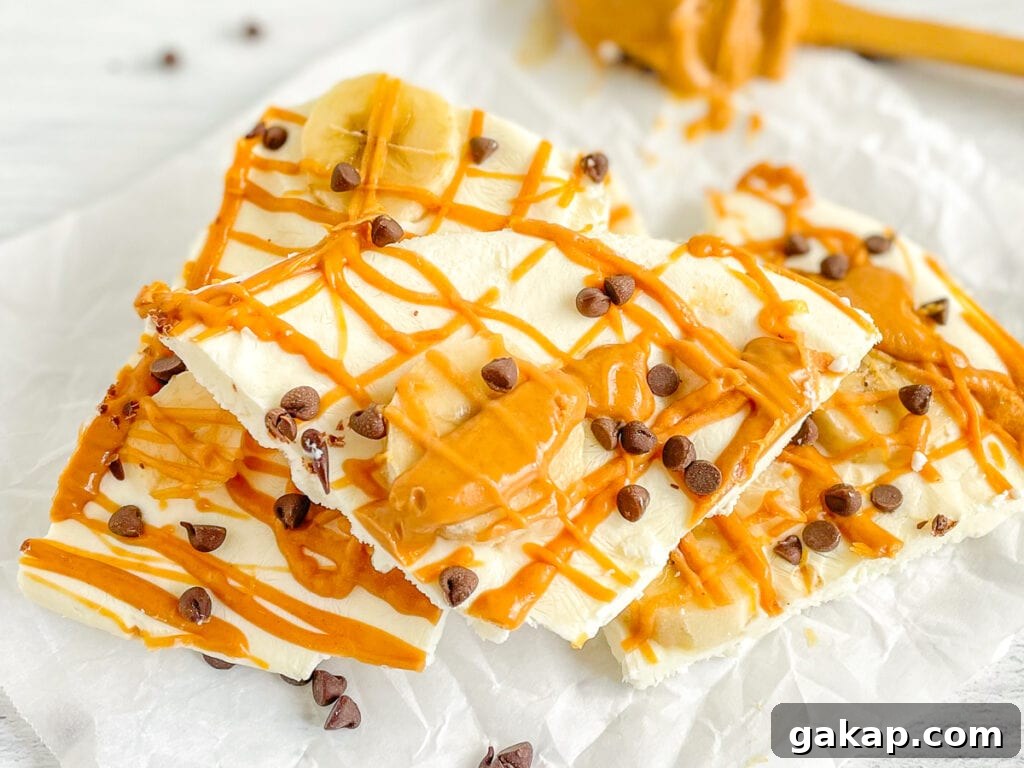 Frozen greek yogurt bark with banana and peanut butter