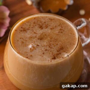 Honey Oatmilk Latte Recipe: Hot & Iced Starbucks-Style Guide 8 Honey oat milk latte Starbucks cpycat coffee drink served in a glass mug