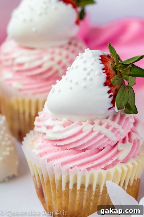 White Chocolate Strawberry Cupcakes with Ganache Drizzle 5 White Chocolate Covered Strawberry Cupcakes