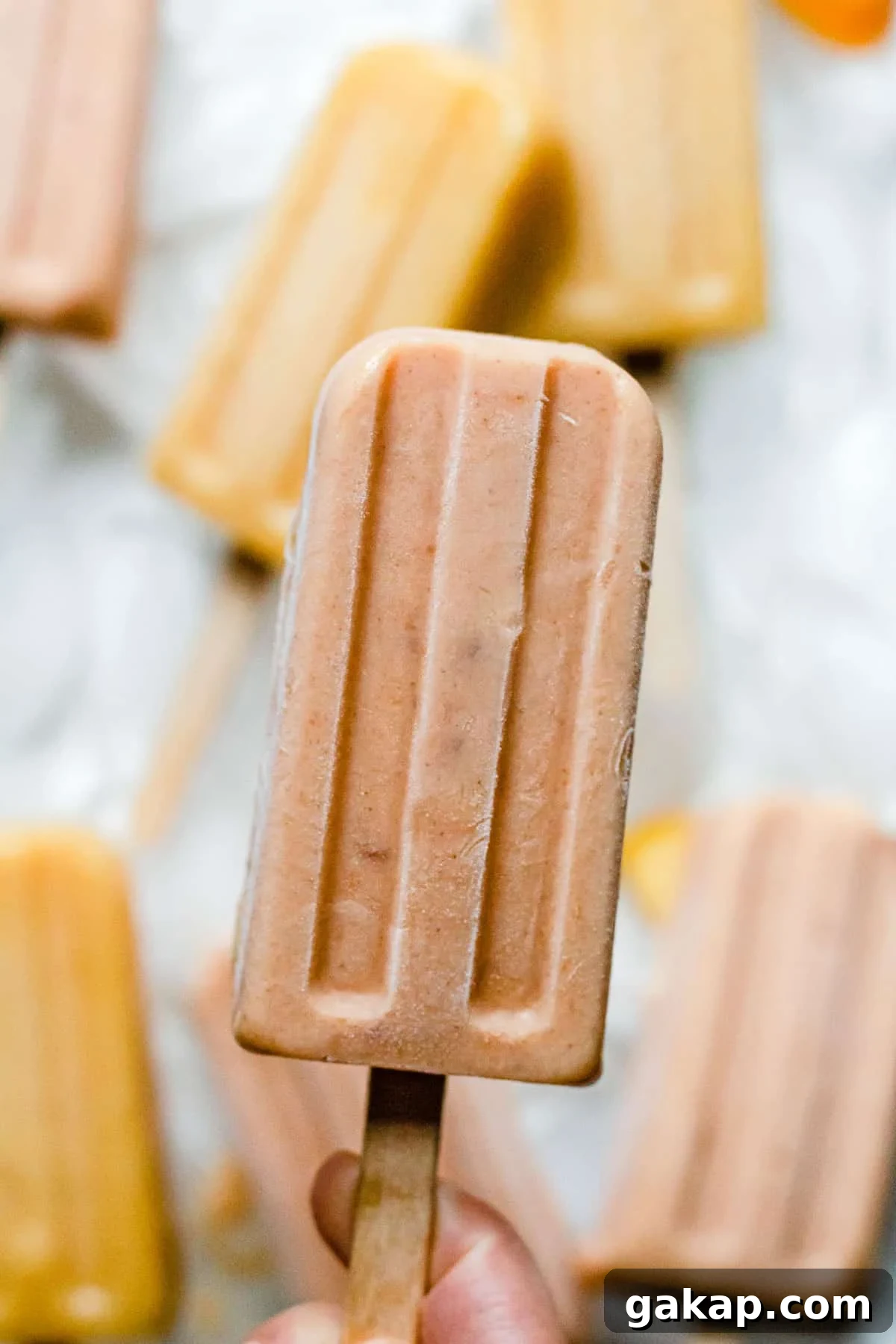 Refreshing Peach Pie Popsicles Recipe: Homemade Summer Dessert 11 Frozen popsicles storage