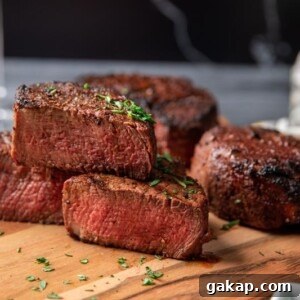 Grilling Perfect Filet Mignon on a Big Green Egg: Step-by-Step Guide 2 How to Grill a Wagyu Filet Mignon on the Big Green Egg