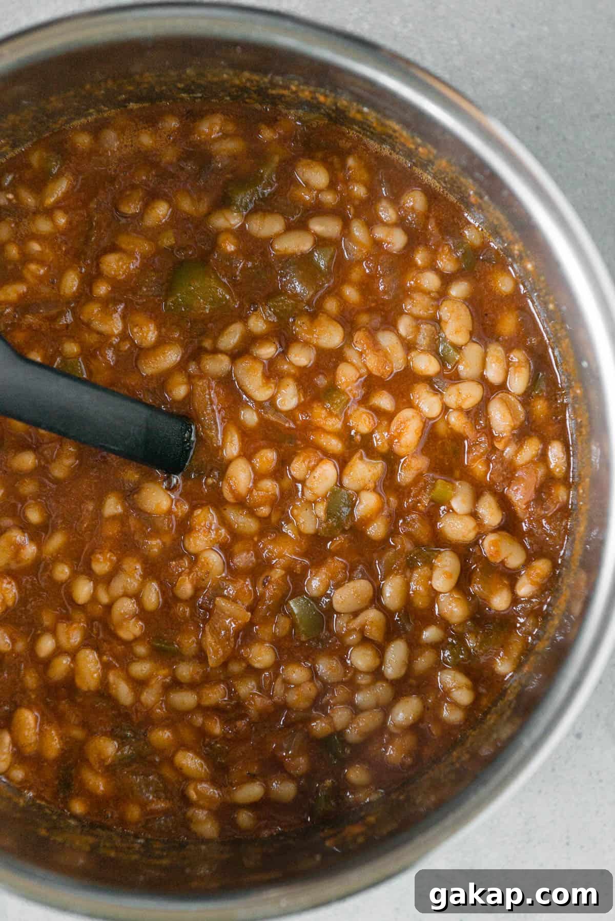 cooked baked beans in pot